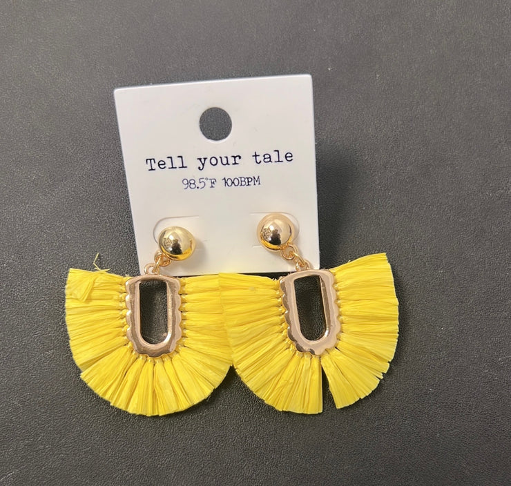 Tell your Tale Earrings (Yellow)